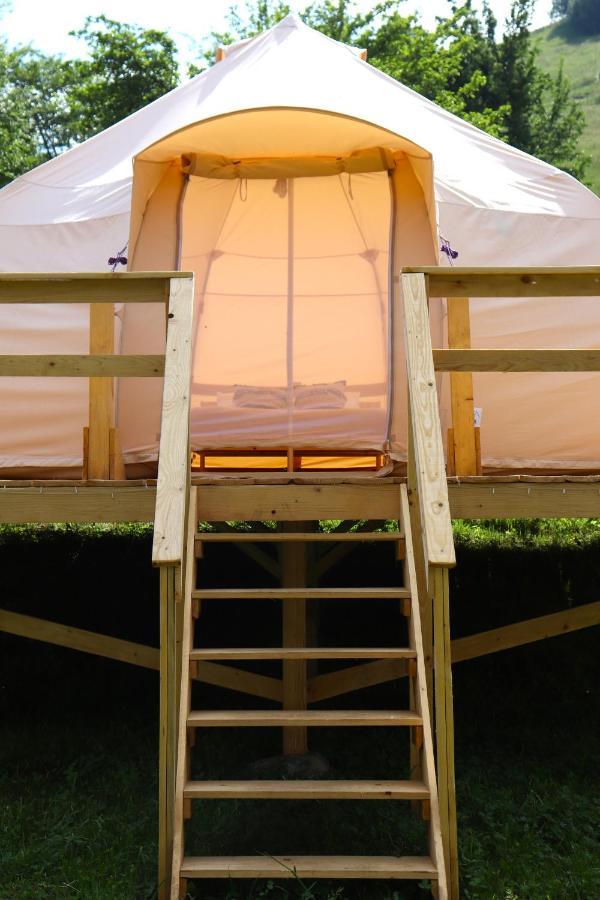 Flore'S Garden Glamping Бран Екстер'єр фото
